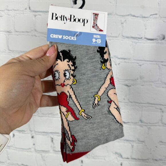 Betty Boop Socks Women 9-13 Crew Pair Gray Print Cartoon - Picture 1 of 5